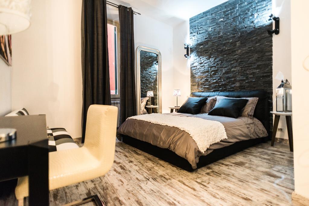 Trevi & Pantheon Luxury Rooms روما الغرفة الصورة